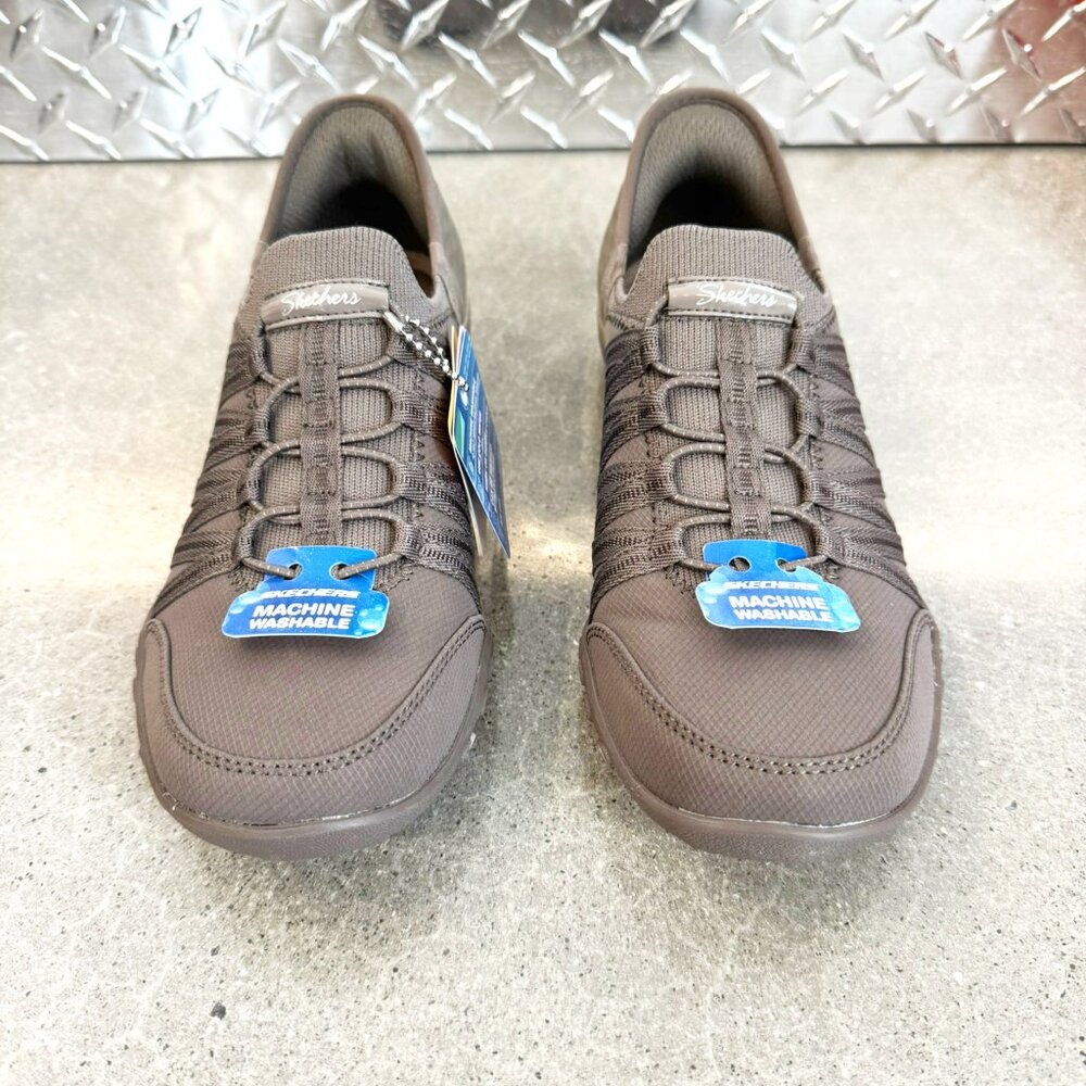 SKECHERS Hands Free Slip-ins Relaxed Fit Breathe-Easy Roll-With-Me Sneaker